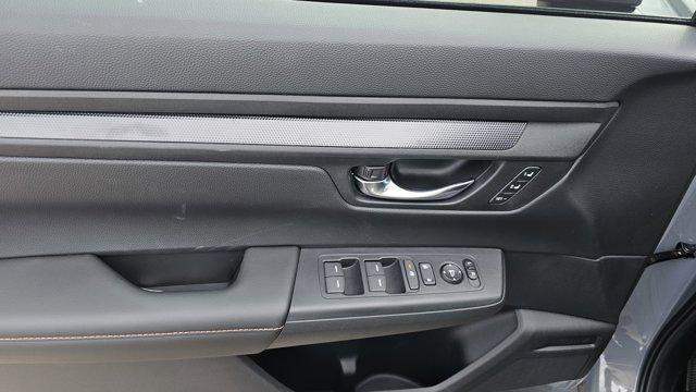 new 2025 Honda CR-V Hybrid car, priced at $38,805
