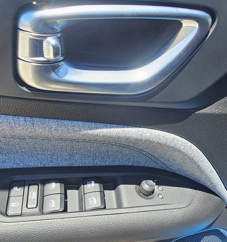 used 2025 Jeep Compass car, priced at $27,999