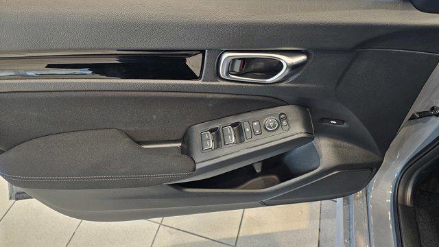 new 2025 Honda Civic Hybrid car, priced at $29,145