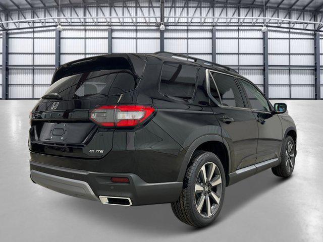 new 2025 Honda Pilot car, priced at $50,770