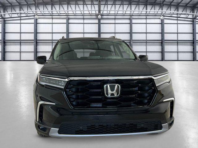 new 2025 Honda Pilot car, priced at $50,770
