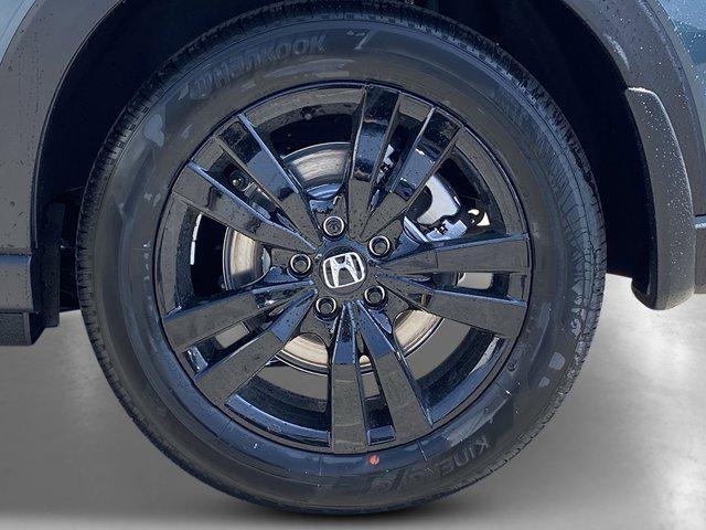 new 2026 Honda HR-V car, priced at $28,385