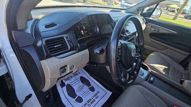 used 2022 Honda Pilot car, priced at $29,999
