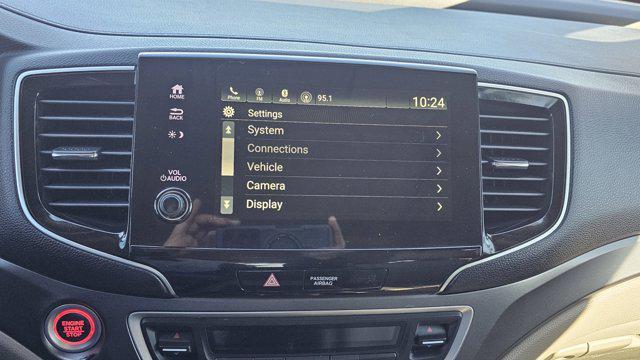 used 2022 Honda Pilot car, priced at $29,999