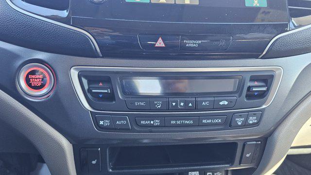 used 2022 Honda Pilot car, priced at $29,999