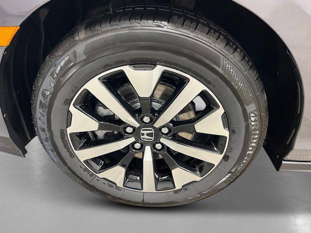 new 2025 Honda Odyssey car, priced at $41,670