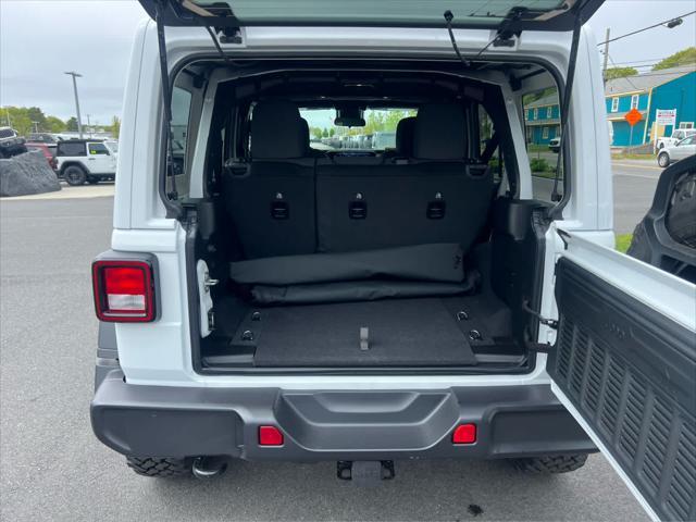 new 2025 Jeep Wrangler car, priced at $54,580