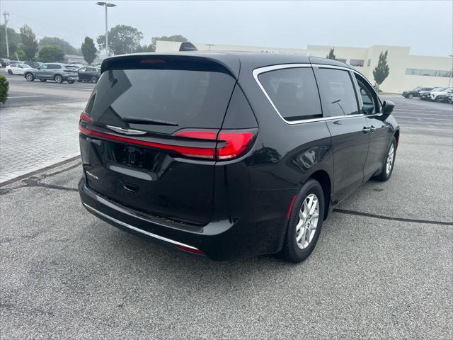 used 2024 Chrysler Pacifica car, priced at $30,475