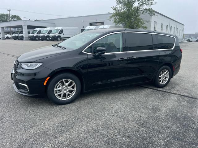 used 2024 Chrysler Pacifica car, priced at $30,475