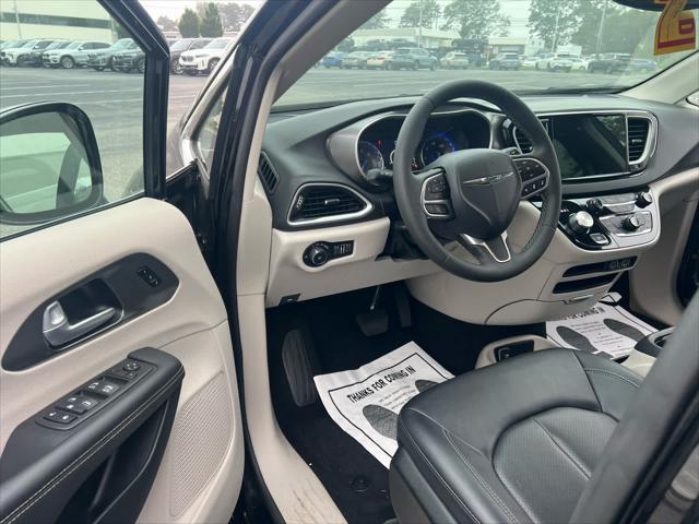 used 2024 Chrysler Pacifica car, priced at $30,475