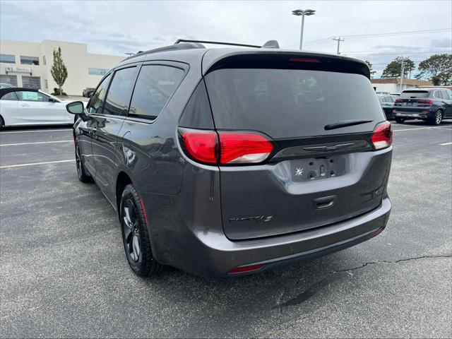 used 2020 Chrysler Pacifica car, priced at $24,775