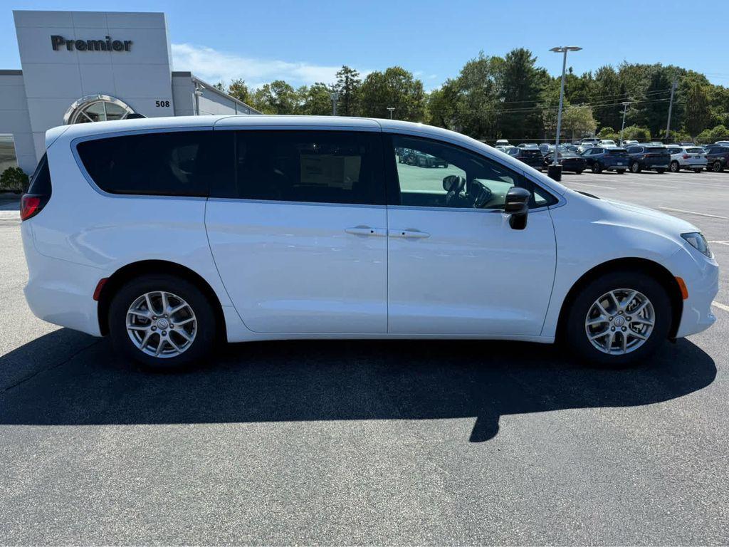 new 2026 Chrysler Voyager car, priced at $37,000