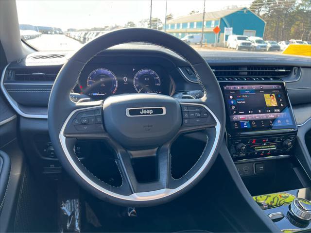 used 2023 Jeep Grand Cherokee car, priced at $36,975