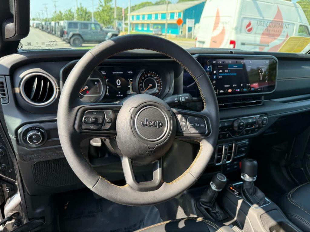 used 2025 Jeep Gladiator car, priced at $45,575