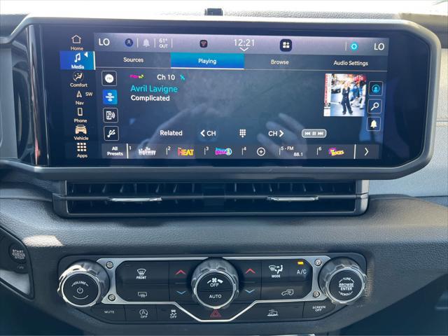 new 2025 Jeep Gladiator car, priced at $51,535