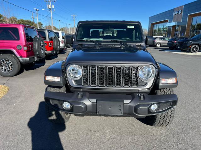 new 2025 Jeep Gladiator car, priced at $43,614