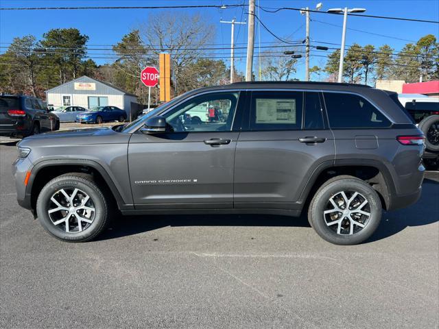 new 2025 Jeep Grand Cherokee car, priced at $48,306