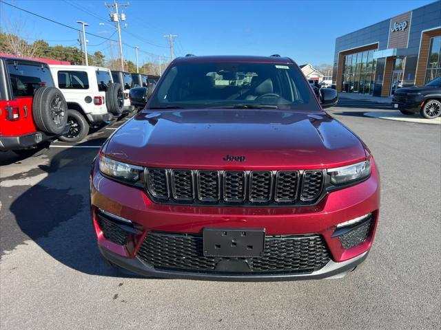 new 2025 Jeep Grand Cherokee car, priced at $51,535