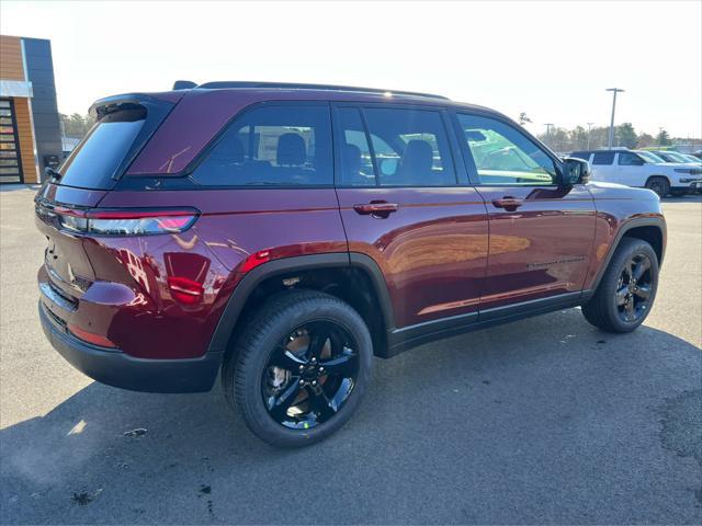 new 2025 Jeep Grand Cherokee car, priced at $51,535