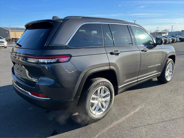 new 2025 Jeep Grand Cherokee car, priced at $40,966