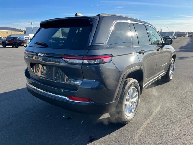 new 2025 Jeep Grand Cherokee car, priced at $40,966