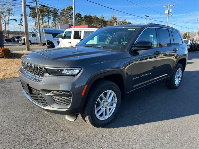 new 2025 Jeep Grand Cherokee car, priced at $40,966