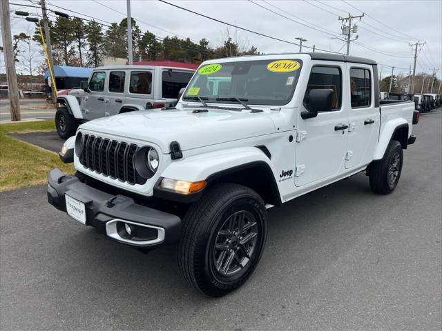 used 2024 Jeep Gladiator car, priced at $38,975