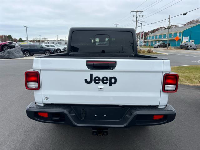 used 2024 Jeep Gladiator car, priced at $38,975