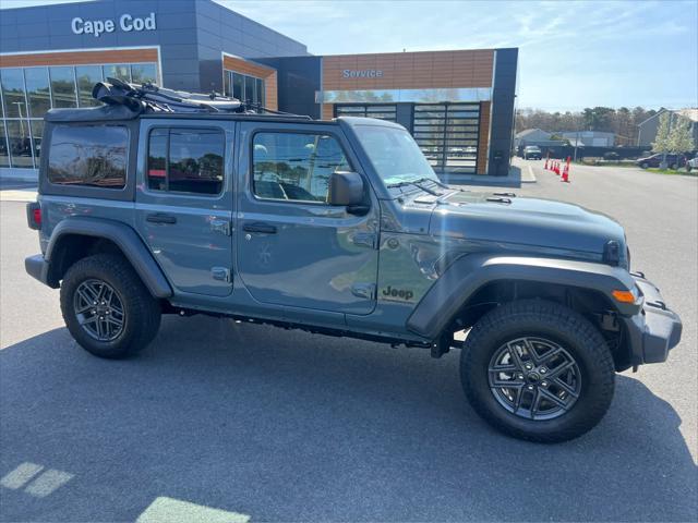 new 2025 Jeep Wrangler car, priced at $47,280