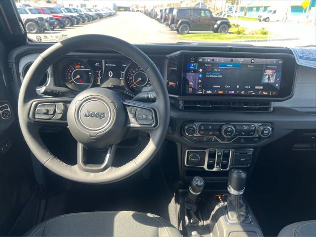 new 2025 Jeep Wrangler car, priced at $47,280