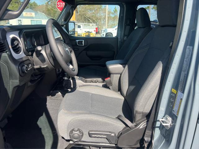 new 2025 Jeep Wrangler car, priced at $47,280