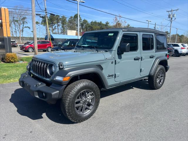 new 2025 Jeep Wrangler car, priced at $47,280