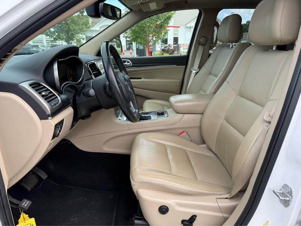 used 2019 Jeep Grand Cherokee car, priced at $21,975