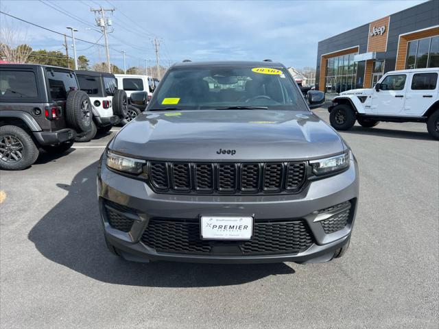 used 2025 Jeep Grand Cherokee car, priced at $41,975