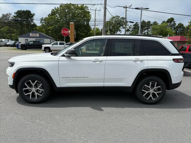new 2025 Jeep Grand Cherokee car, priced at $52,340
