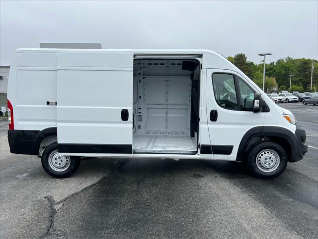 new 2025 Ram ProMaster 2500 car, priced at $53,145