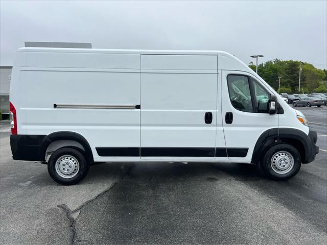 new 2025 Ram ProMaster 2500 car, priced at $53,145