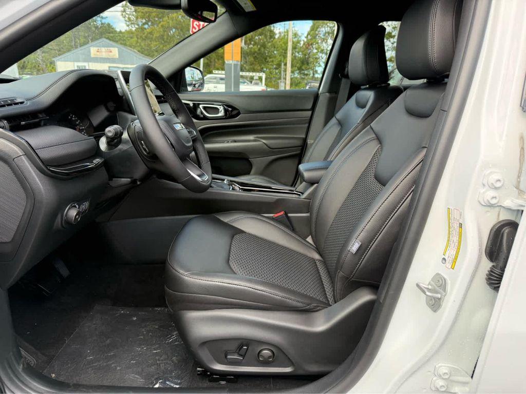 new 2026 Jeep Compass car, priced at $36,500