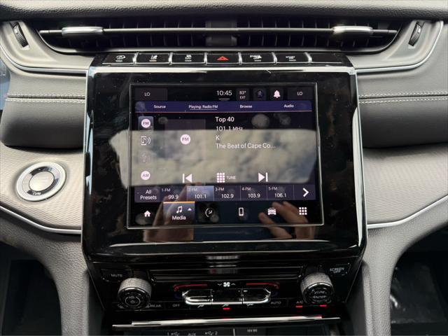 new 2025 Jeep Grand Cherokee L car, priced at $45,000