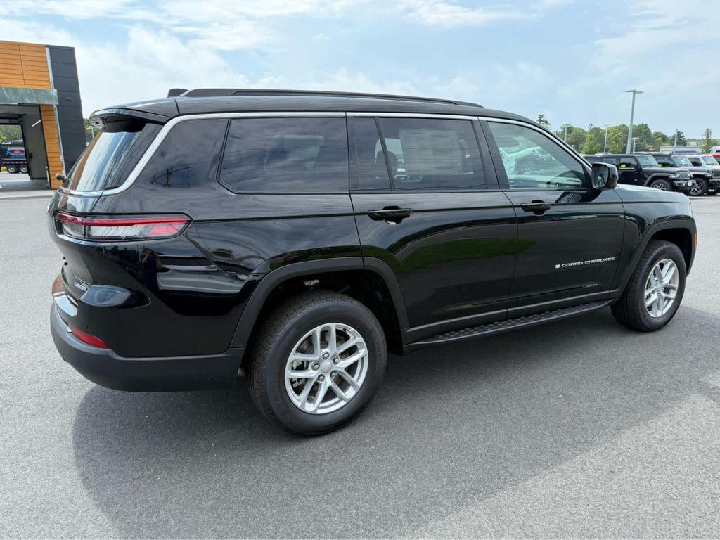 new 2025 Jeep Grand Cherokee L car, priced at $39,500