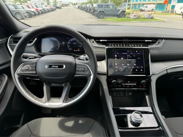 new 2025 Jeep Grand Cherokee L car, priced at $45,000