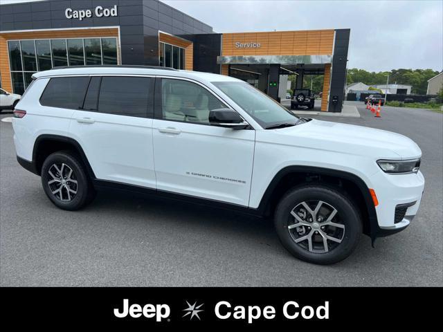 new 2025 Jeep Grand Cherokee L car, priced at $48,900