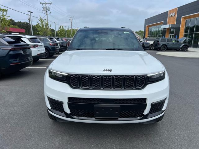 new 2025 Jeep Grand Cherokee L car, priced at $69,060