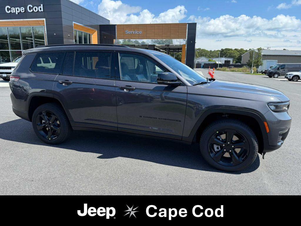 new 2025 Jeep Grand Cherokee L car, priced at $54,835