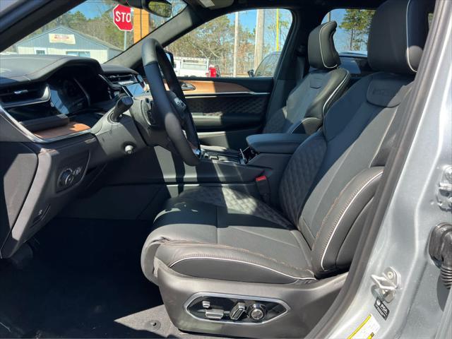 new 2025 Jeep Grand Cherokee car, priced at $65,630