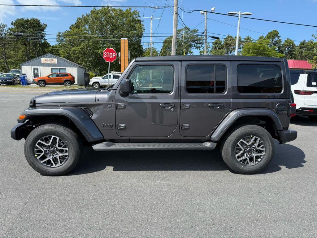 new 2025 Jeep Wrangler car, priced at $54,475