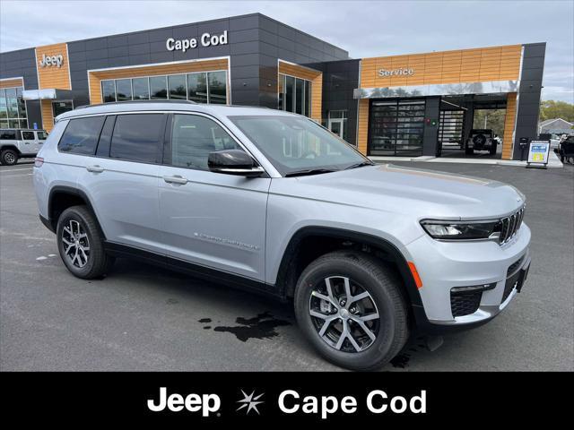 new 2024 Jeep Grand Cherokee L car, priced at $52,833