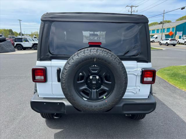 new 2025 Jeep Wrangler car, priced at $37,355