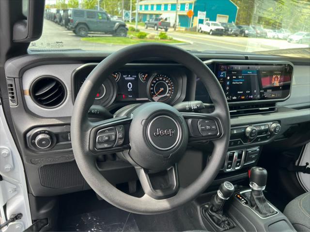 new 2025 Jeep Wrangler car, priced at $37,355