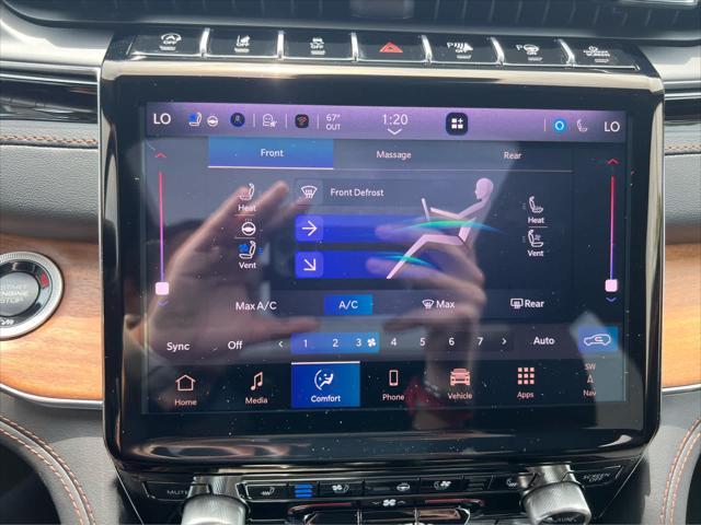 new 2025 Jeep Grand Cherokee L car, priced at $69,060